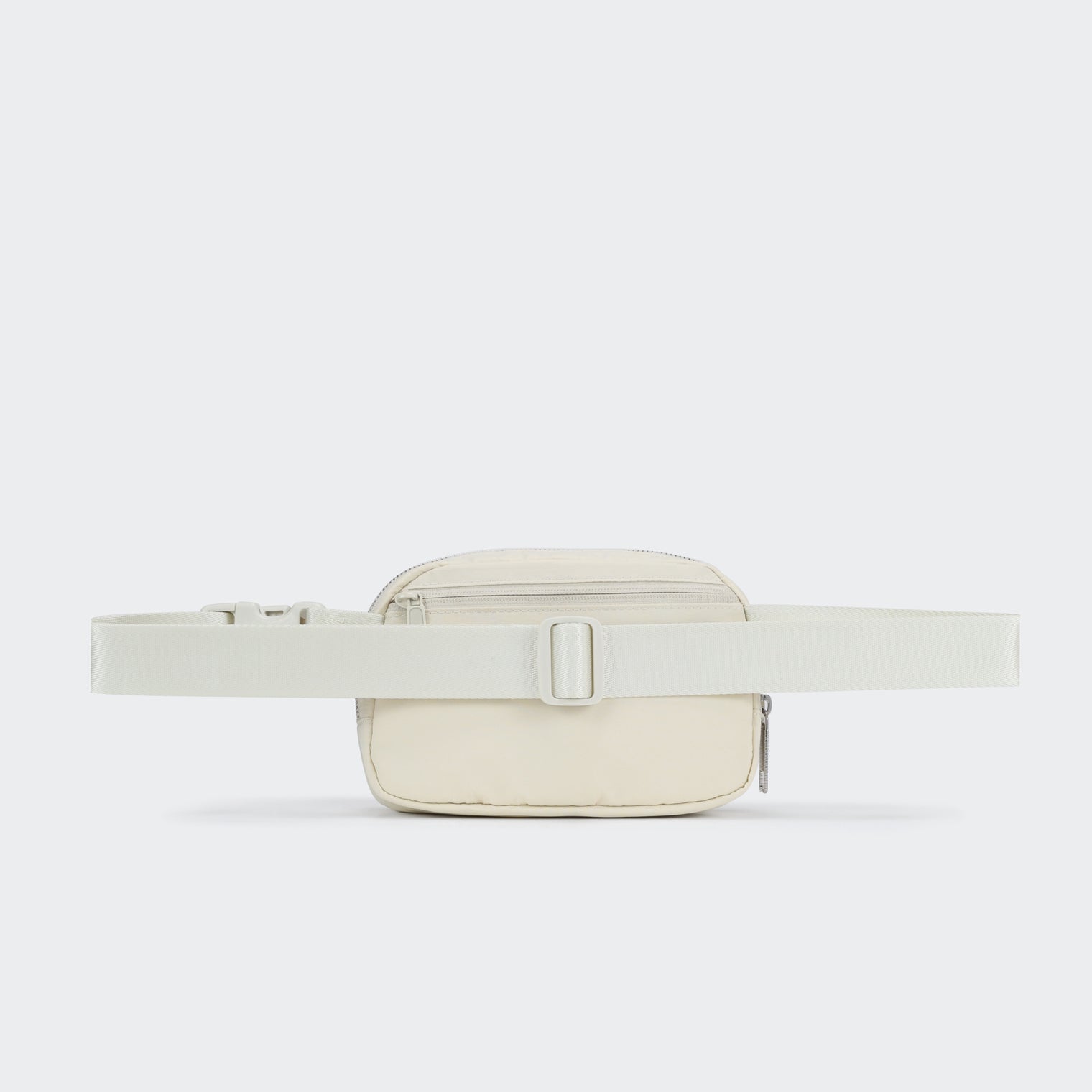 Pander Everywhere Belt Bag 1L in White Opal - product detail 5