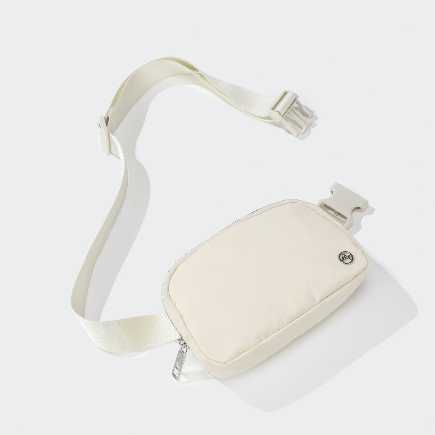Pander Everywhere Belt Bag 1L in White Opal - product detail 6