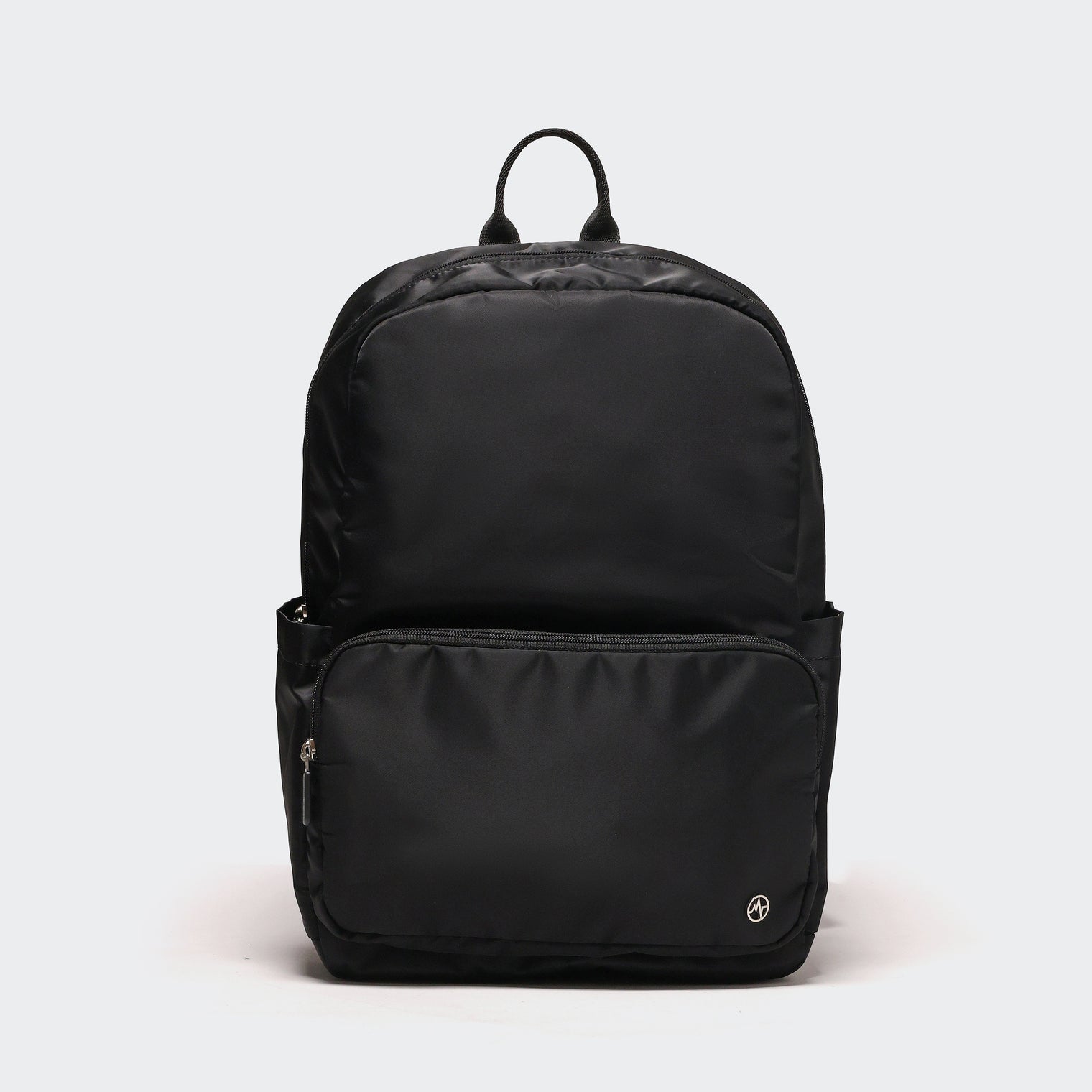 Pander 22L everyday commuter backpack in Black, front product view