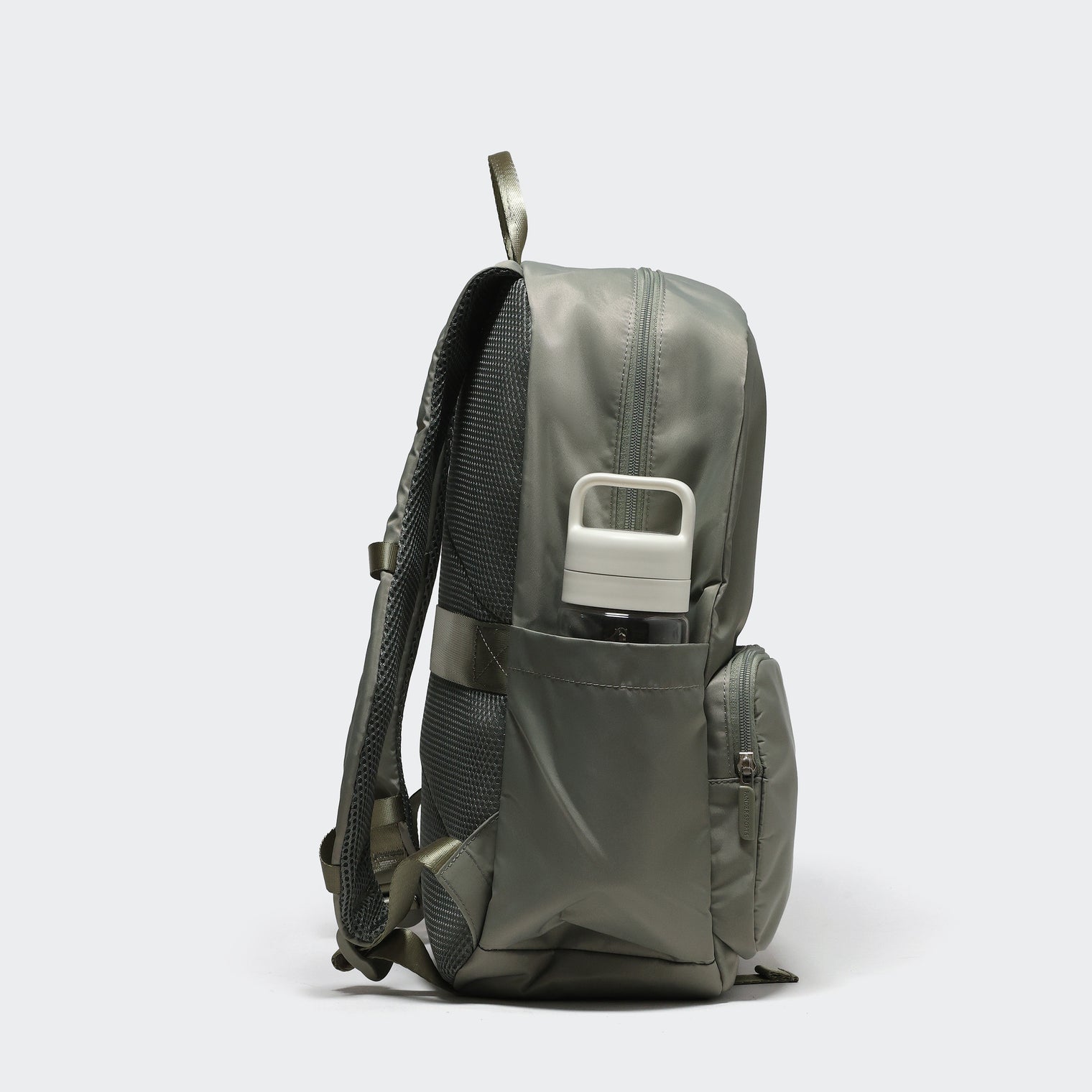 Pander 22L Grey Sage backpack side water bottle pocket