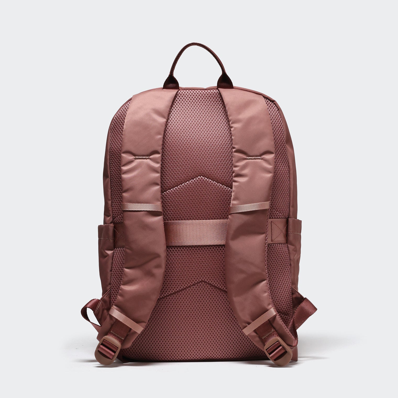 Pander 22L Mauve backpack breathable mesh back panel and padded shoulder straps