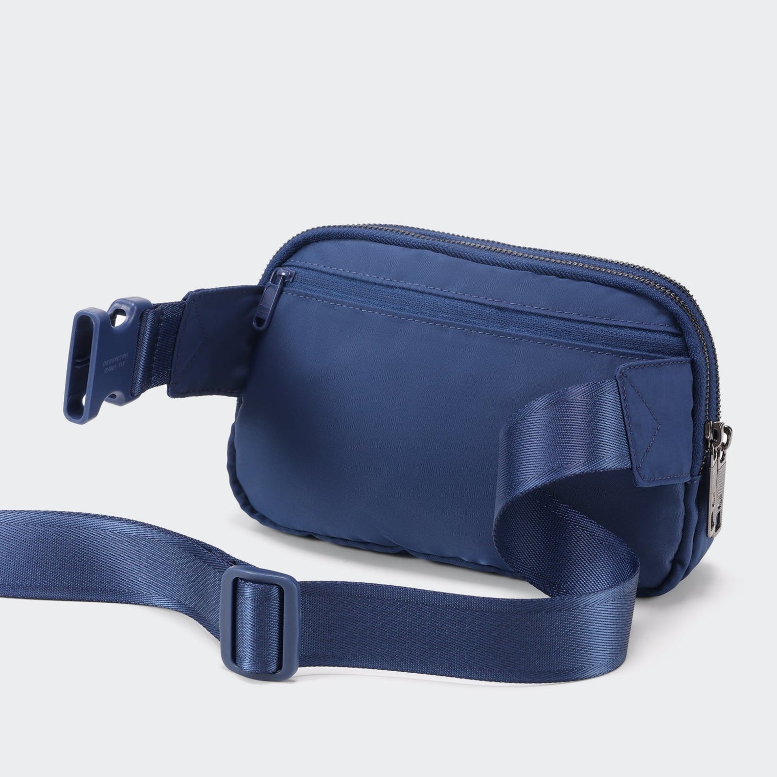 Pander 5 zipper pocket 2L belt bag in Blue Perennial, product detail view 5