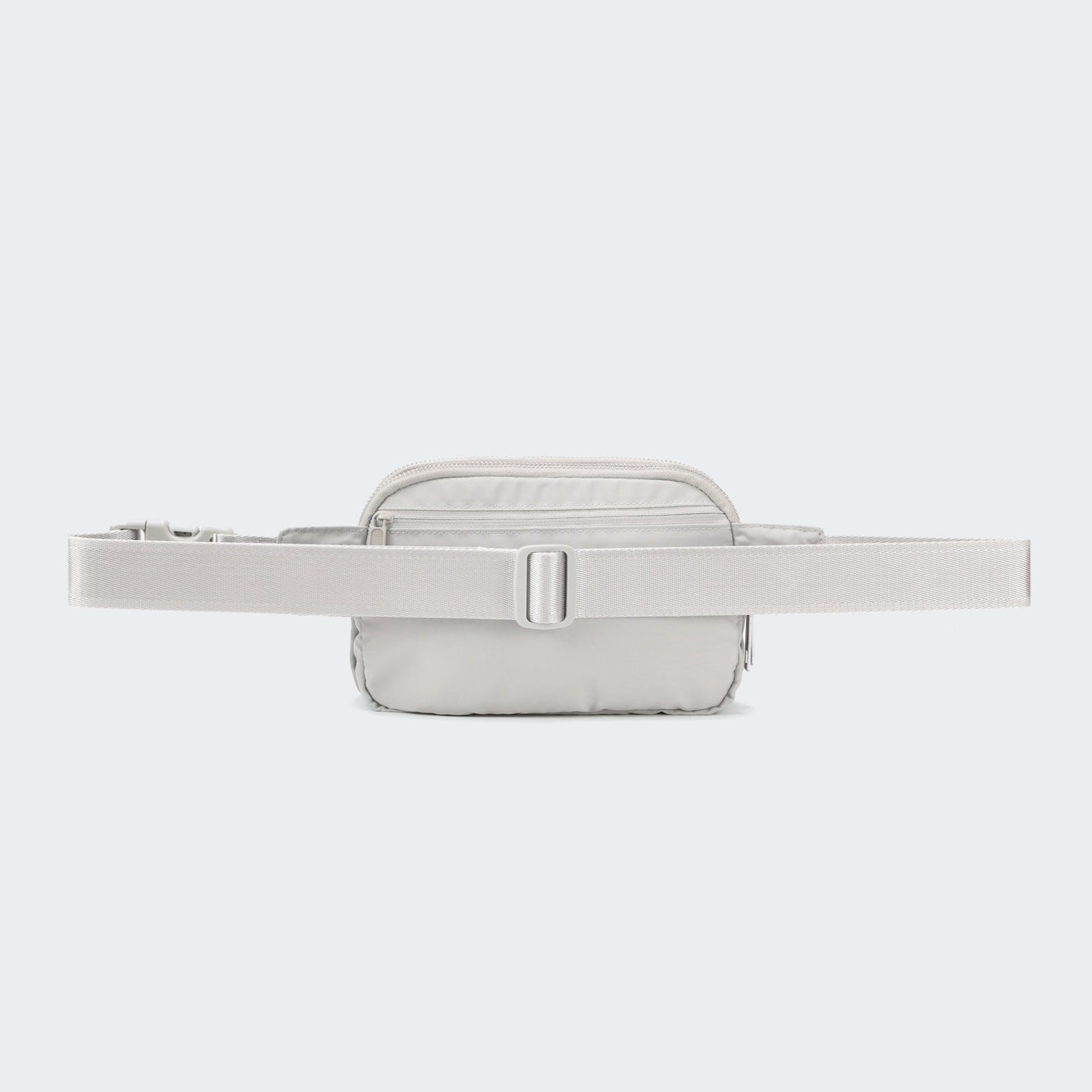 Pander 5 zipper pocket 2L belt bag in Seal Grey, product detail view 4