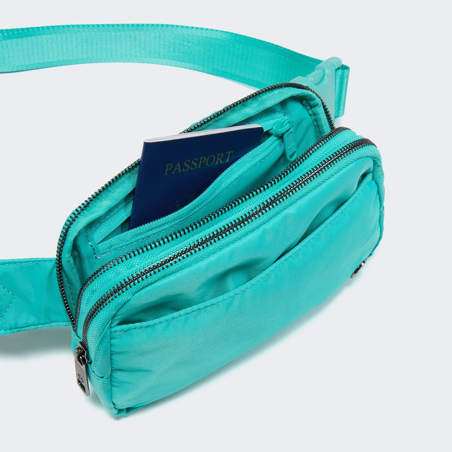 Pander 5 zipper pocket 2L belt bag in Teal Blue, product detail view 9