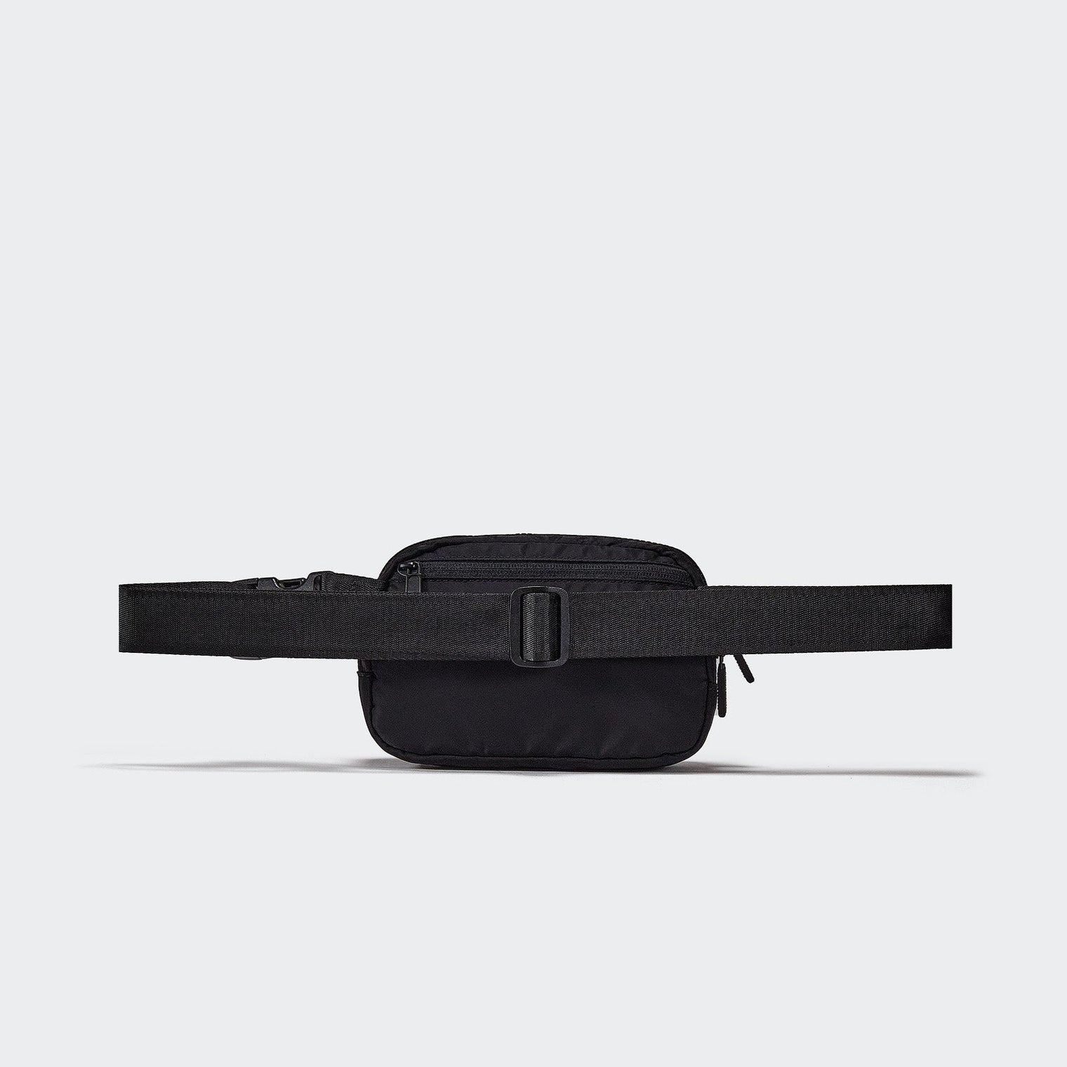 Pander 1L double zipper water-repellent nylon belt bag in Black, product view 3