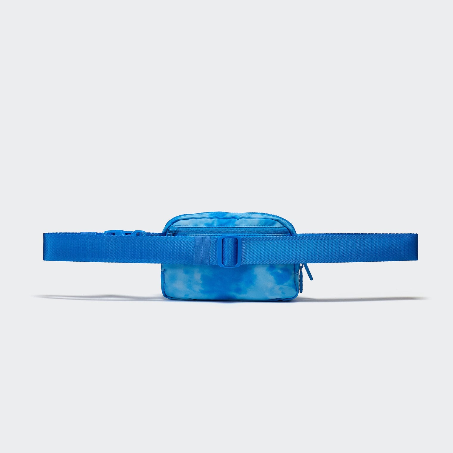 Pander 1L double zipper water-repellent nylon belt bag in Cloud Blue, product view 4
