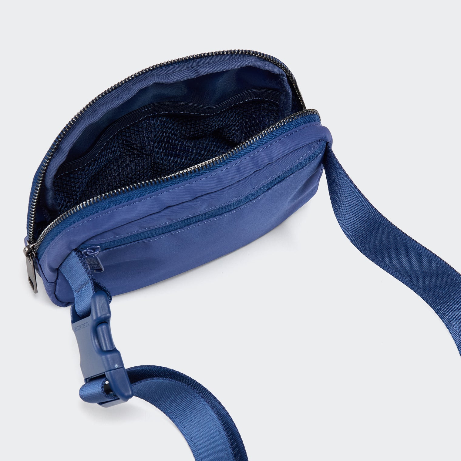 Pander Everywhere Belt Bag 1L in Blue Perennial - product detail 5