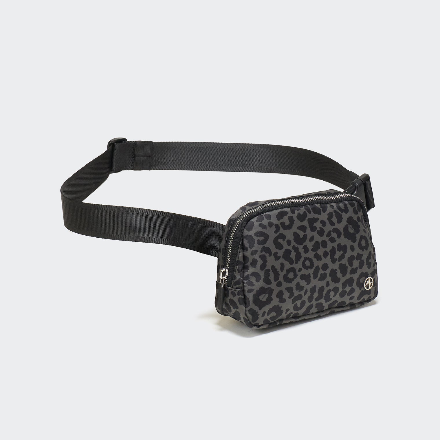 Pander Everywhere Belt Bag 1L in Grey Leopard - product detail 3