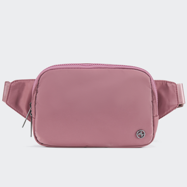 PANDER Everywhere Belt Bag Large 2L in Dune Pink, straight-on front view on #ECEDEF background