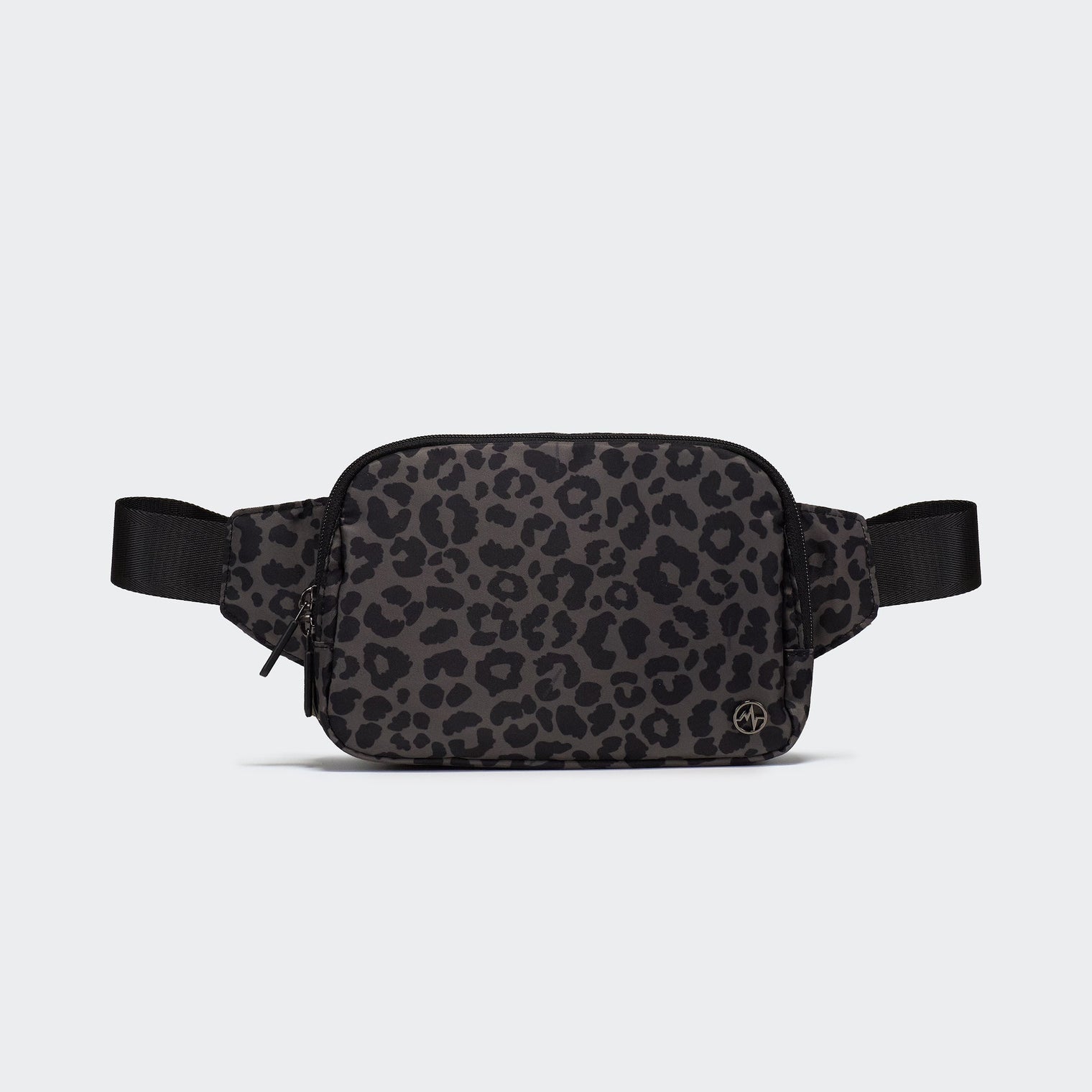 PANDER 2L water-resistant belt bag in Grey Leopard, side and zipper detail