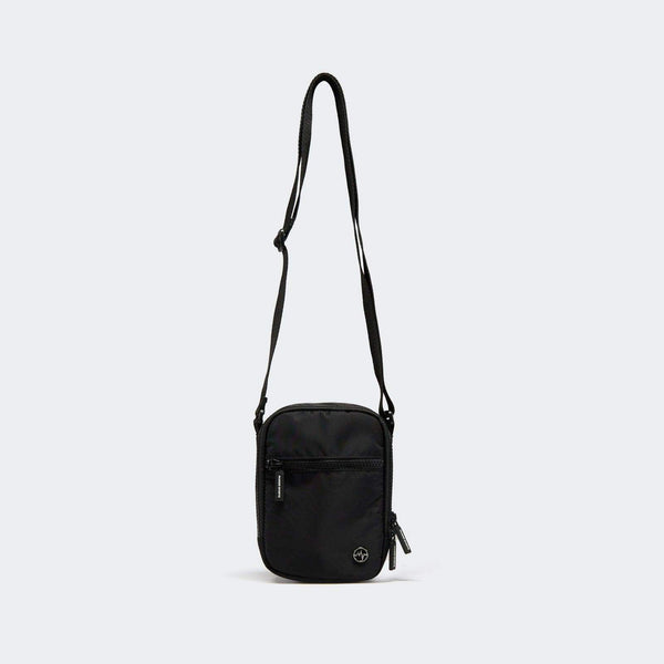 Pander Easy Access 1.5L crossbody bag in Black, front view with full shoulder strap