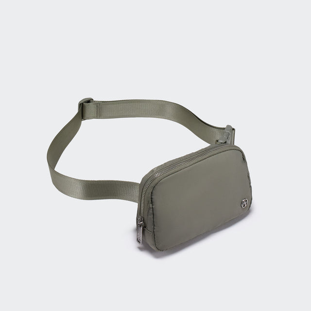 Pander Everywhere Belt Bag 1L in Grey Sage - product detail 2