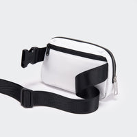 Pander Everywhere Belt Bag 1L in White - product detail 5