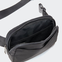 Pander 5 zipper pocket 2L belt bag in Black Polyester, product detail view 10
