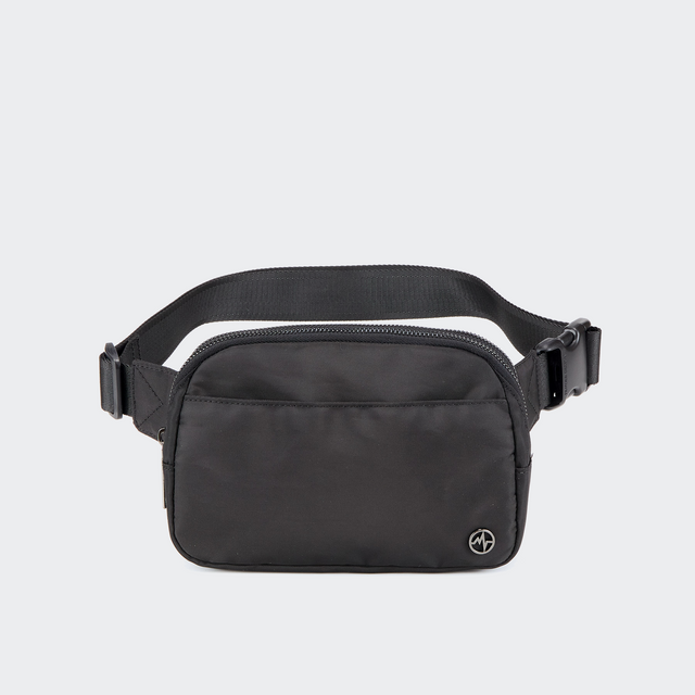 Pander 5 zipper pocket 2L belt bag in Black Polyester, front view with adjustable strap