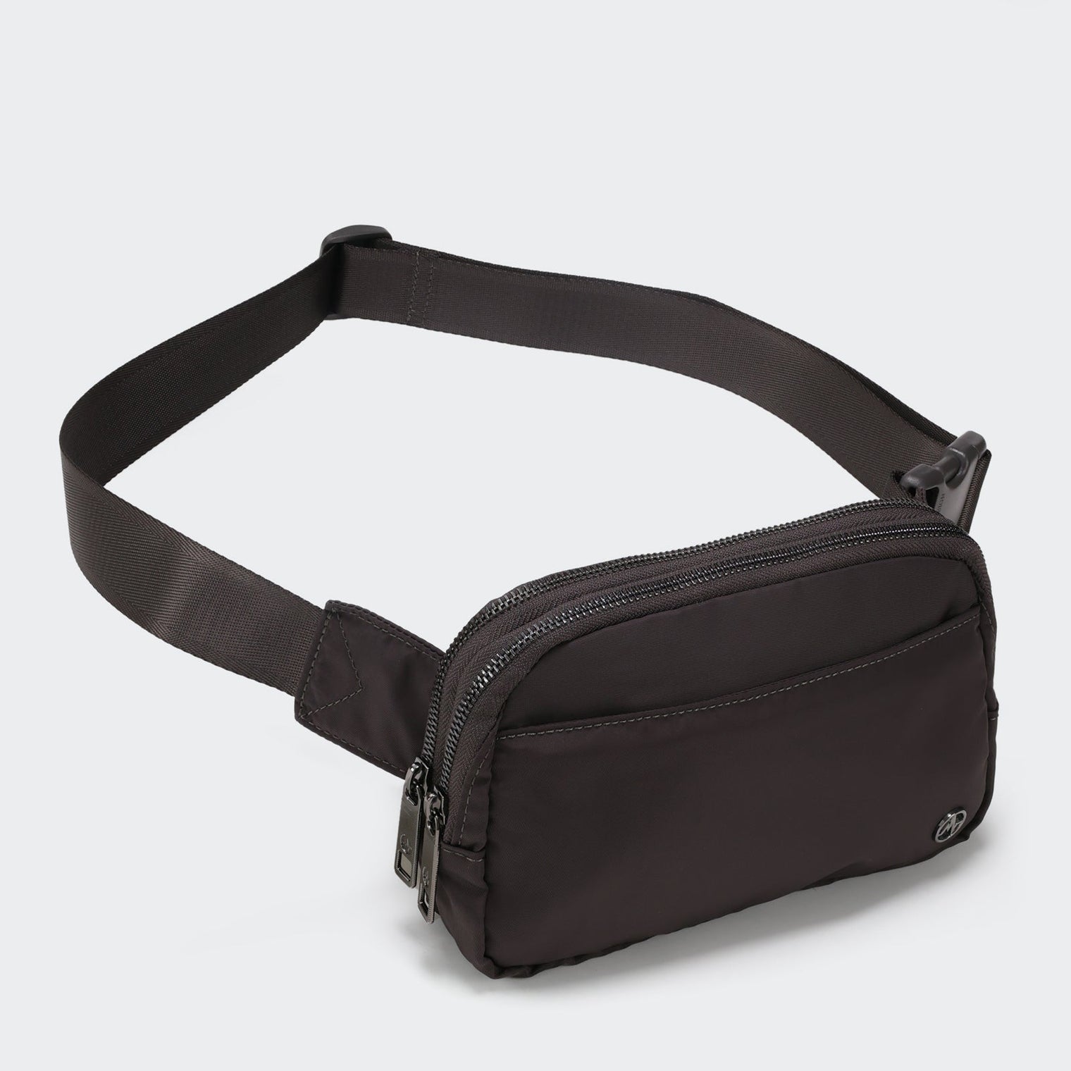 Pander 5 zipper pocket 2L belt bag in Dim Grey, product detail view 1