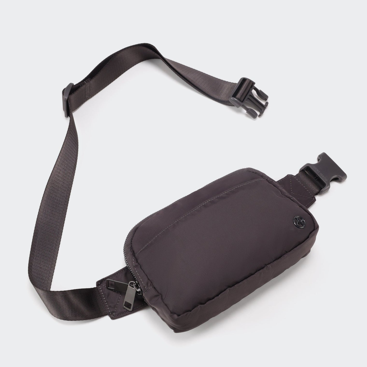Pander 5 zipper pocket 2L belt bag in Dim Grey, product detail view 5