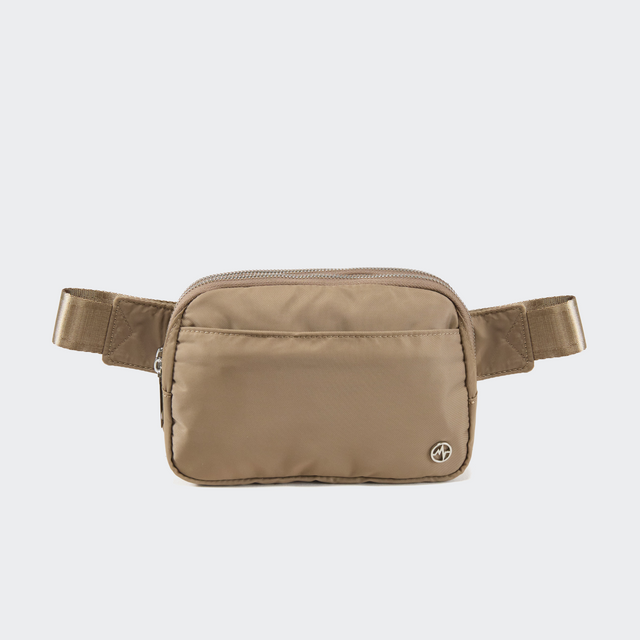Pander 5 zipper pocket 2L belt bag in Gray Brown, front view with adjustable strap