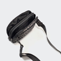Pander 5 zipper pocket 2L belt bag in Grey Leopard, product detail view 8