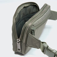 Pander 5 zipper pocket 2L belt bag in Grey Sage, product detail view 8