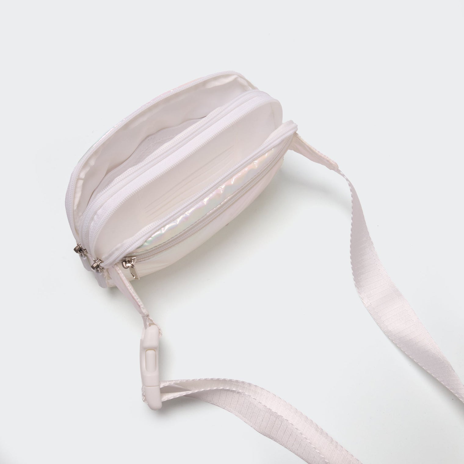 Pander 5 zipper pocket 2L belt bag in Iridescent White, product detail view 8