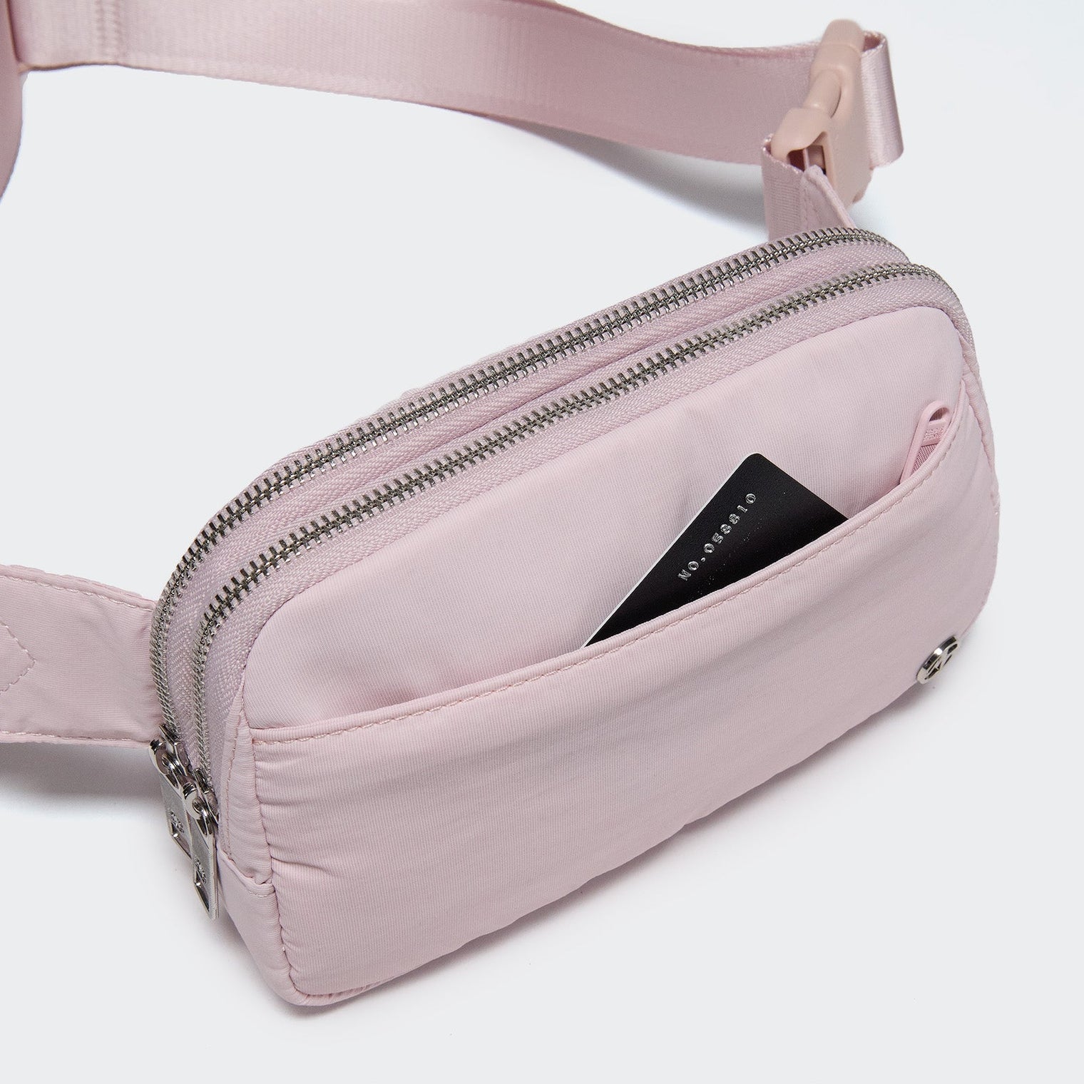 Pander 5 zipper pocket 2L belt bag in Pink, product detail view 6