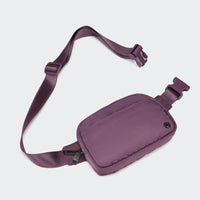 Pander 5 zipper pocket 2L belt bag in Purple Lavender, product detail view 1