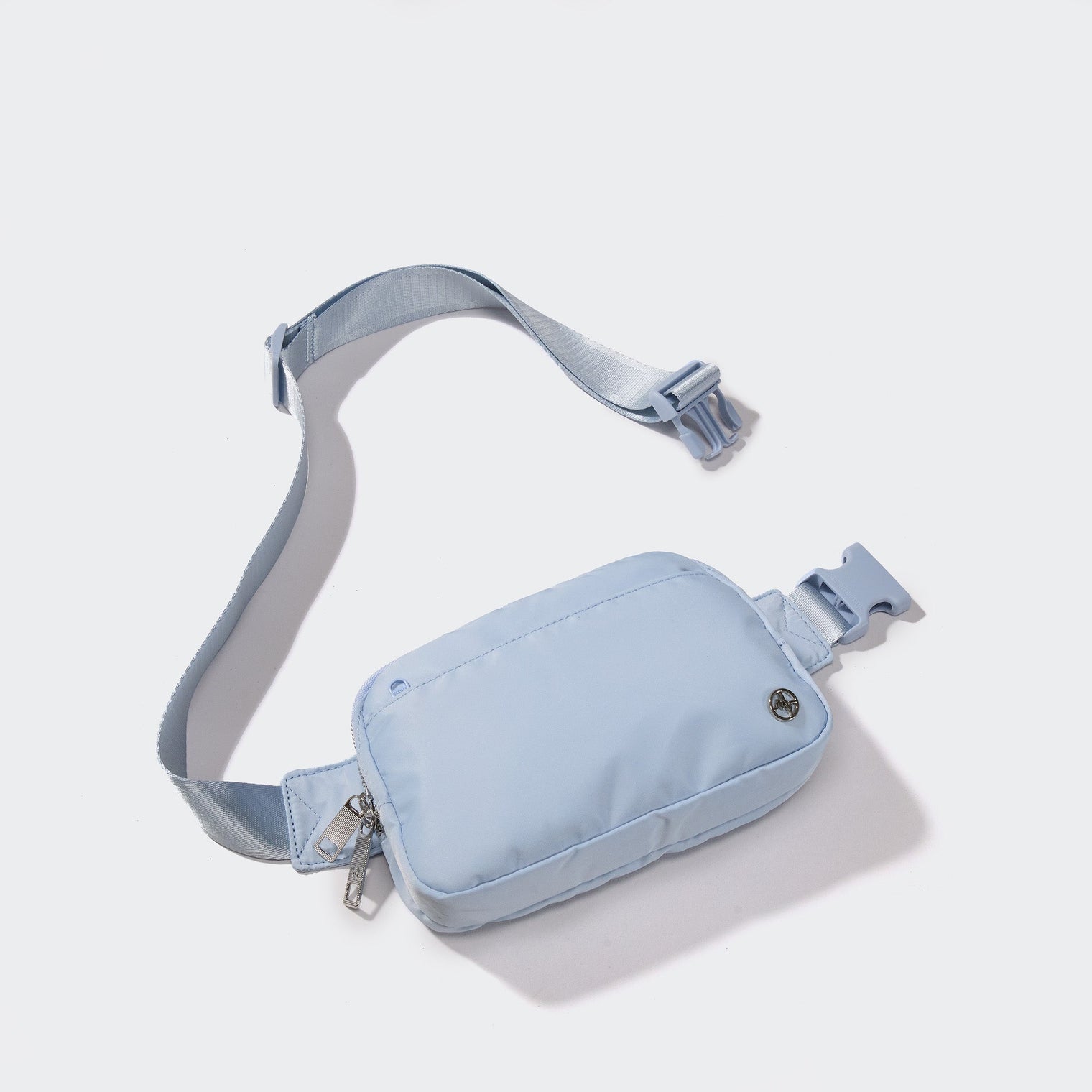 Pander 5 zipper pocket 2L belt bag in Windmill Blue, product detail view 5