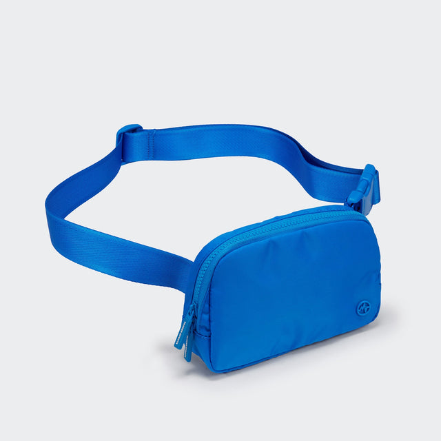 Pander 1L double zipper water-repellent nylon belt bag in Capri Blue, product view 2