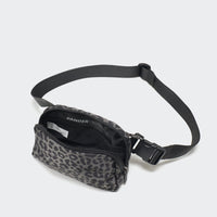 Pander 1L double zipper water-repellent nylon belt bag in Grey Leopard, product view 6