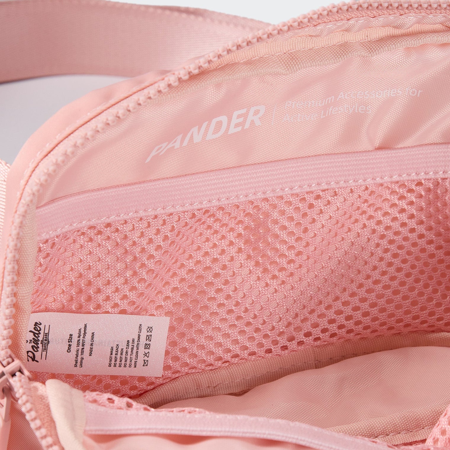 Pander 1L double zipper water-repellent nylon belt bag in Mono Pink, product view 8