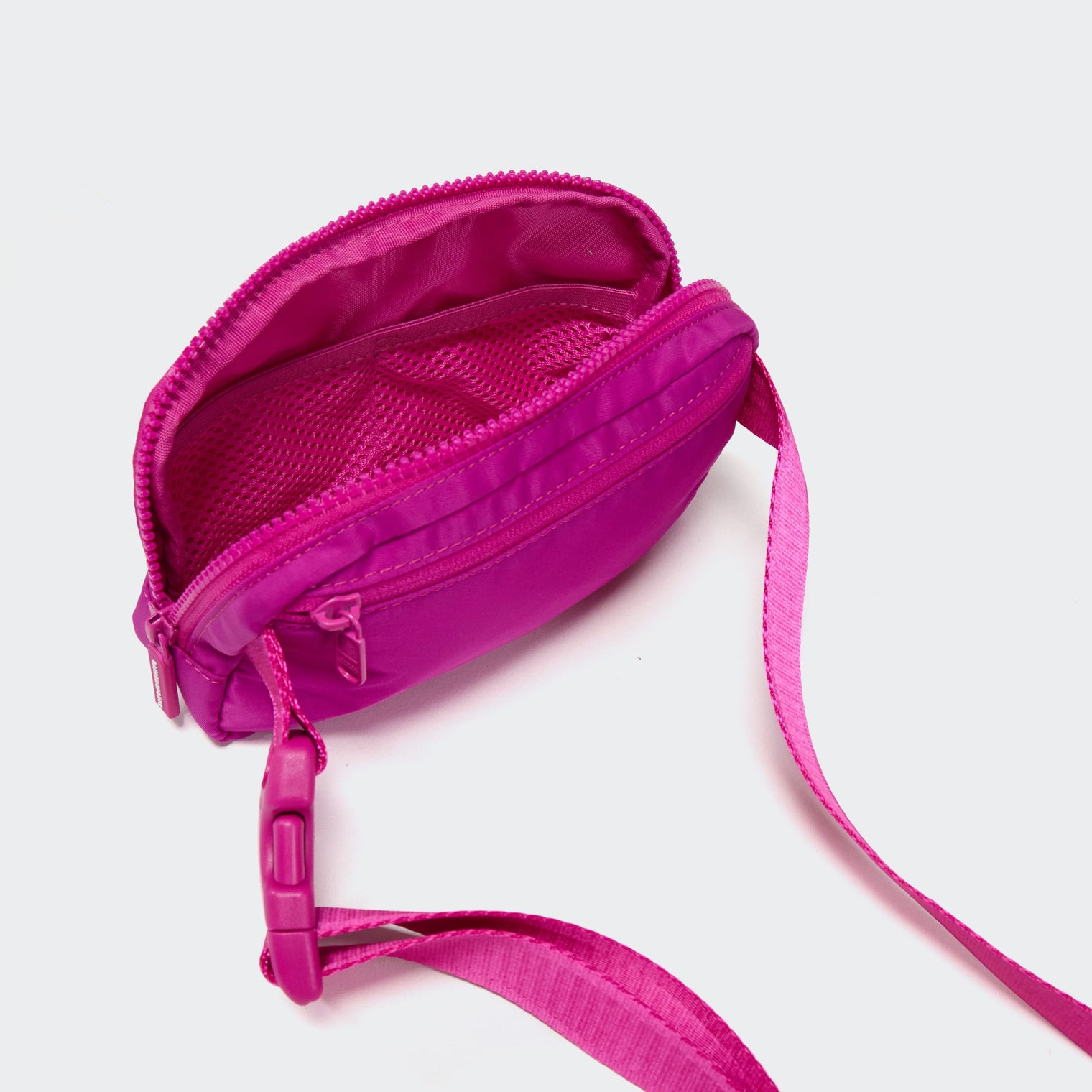 Pander 1L double zipper water-repellent nylon belt bag in Poinciana, product view 8