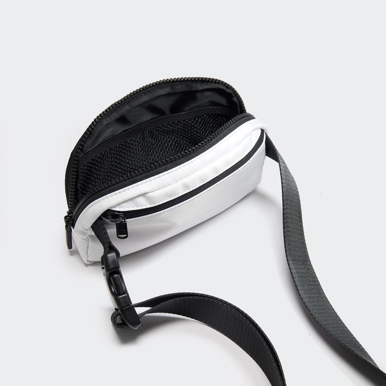Pander 1L double zipper water-repellent nylon belt bag in White, product view 7