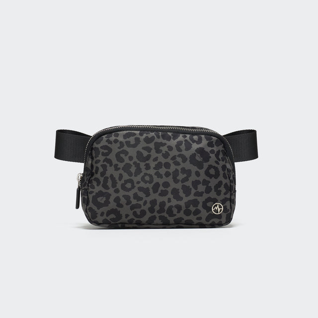 Pander Everywhere Belt Bag 1L in Grey Leopard - product detail 2