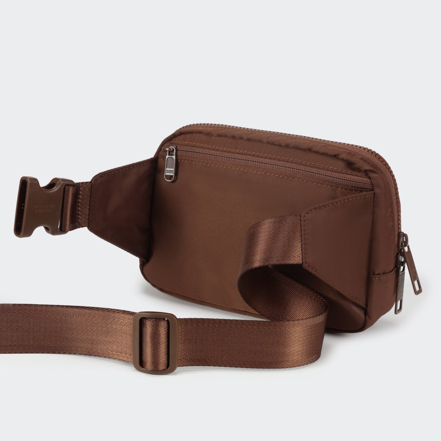 PANDER unisex 2L belt bag in Coca Mocha, everyday travel view