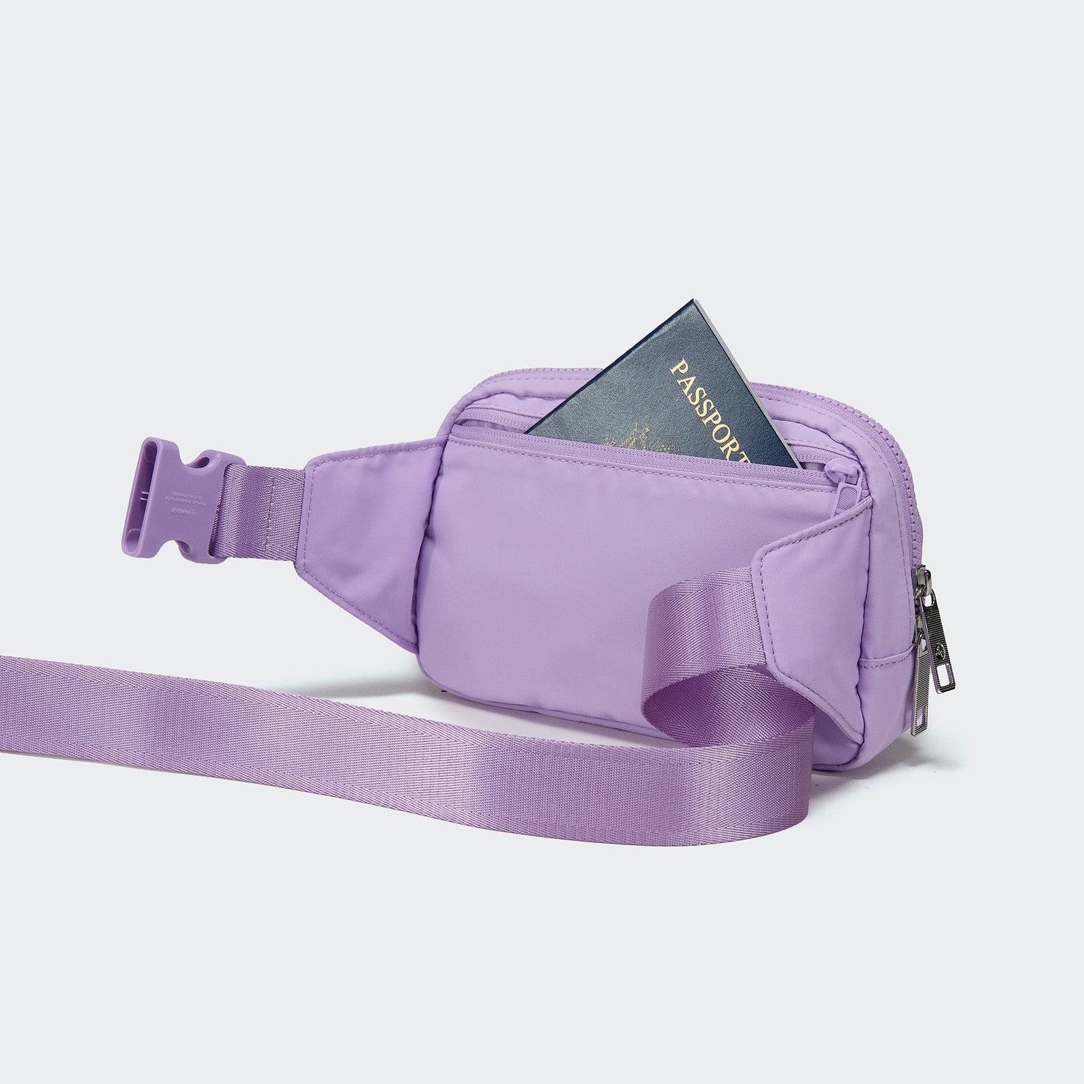 PANDER 2L fanny pack in Grape Purple, interior organization detail