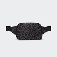 PANDER 2L water-resistant belt bag in Grey Leopard, side and zipper detail