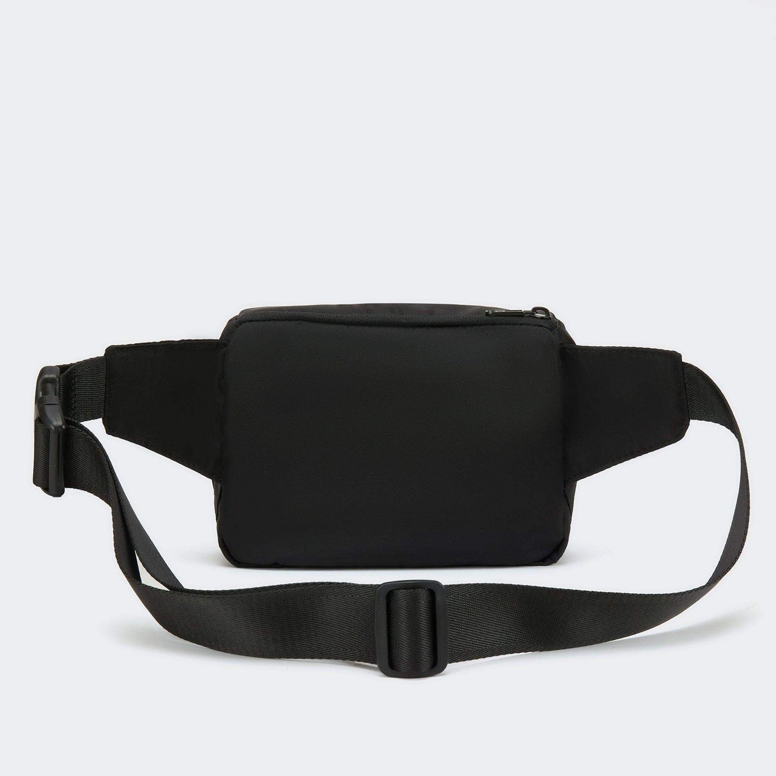 Clean Lines Belt Bag 2L - PANDER SPORTS