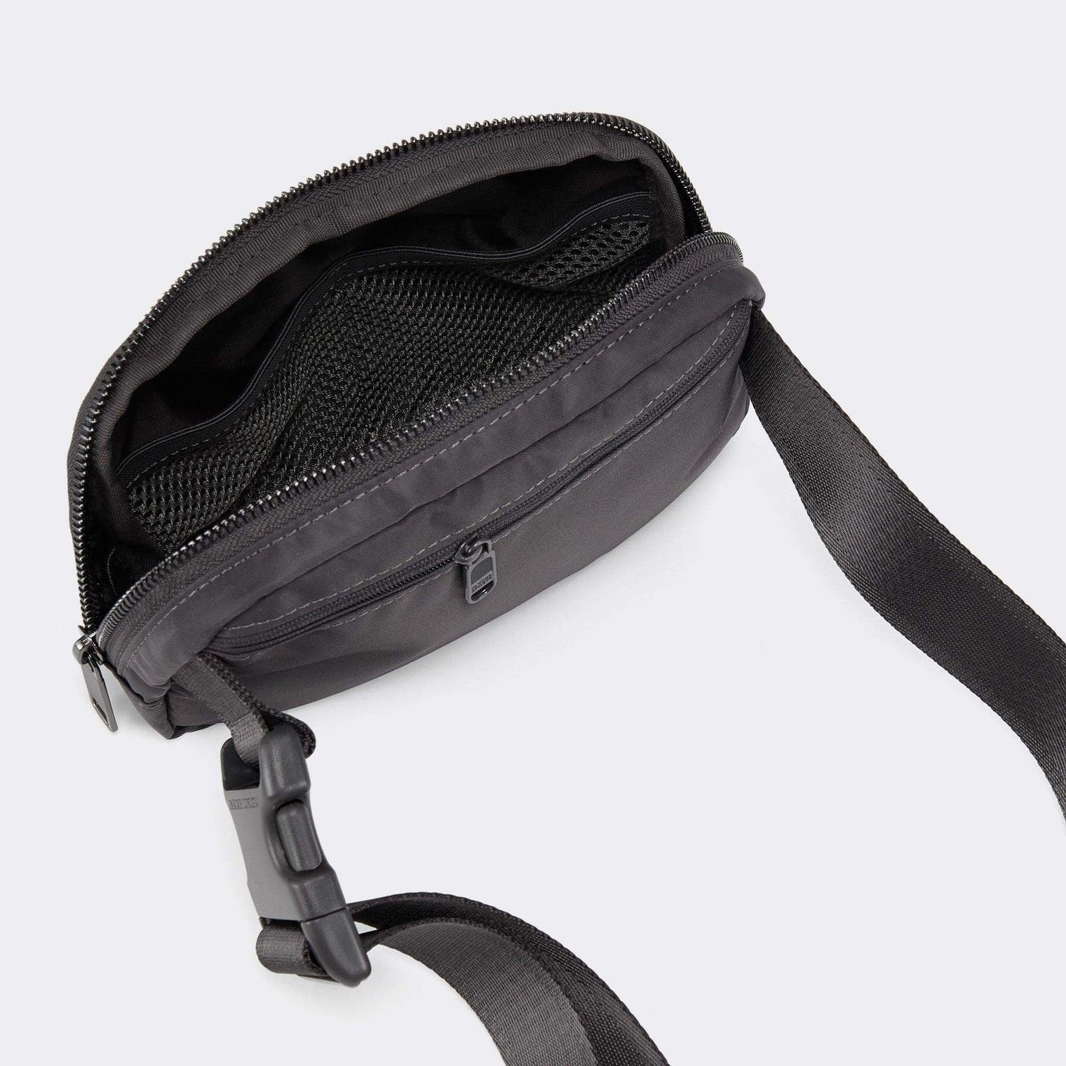 Everywhere Belt Bag 1L - PANDER SPORTS